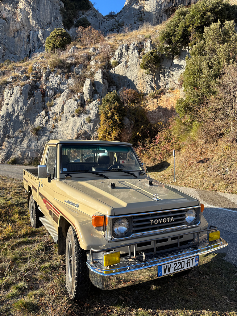 TOYOTA LAND CRUISER FZJ 75 / 1994